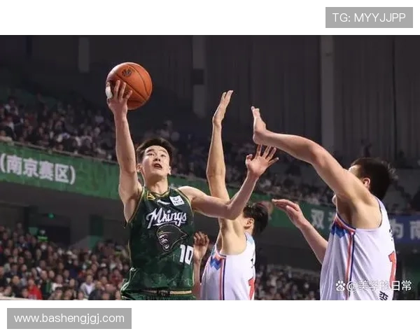 CBA精彩对决今日上演吉林队迎战同曦队期待激烈较量与精彩表现